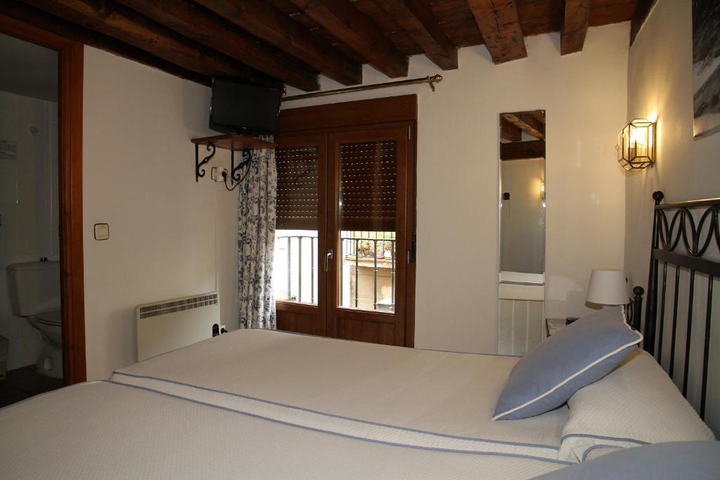 Hostal La Posada De Zocodover Toledo Bagian luar foto