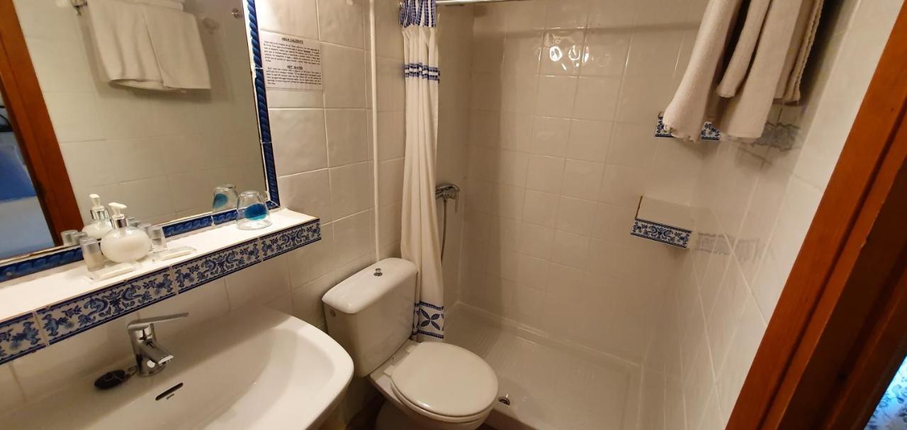 Hostal La Posada De Zocodover Toledo Bagian luar foto