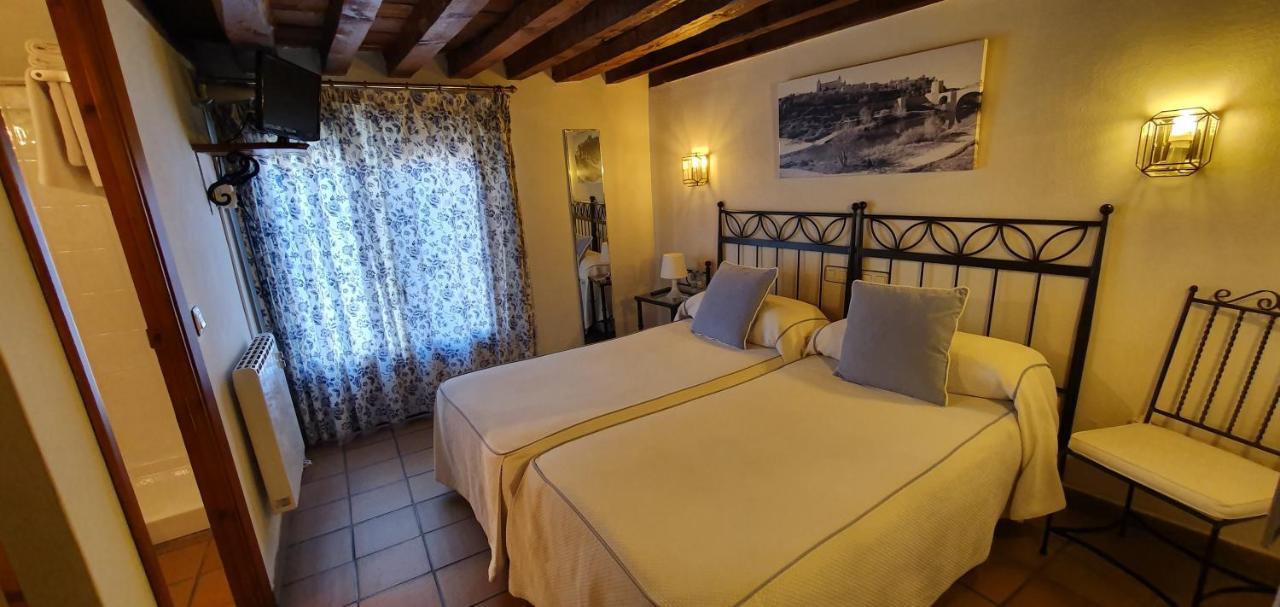 Hostal La Posada De Zocodover Toledo Bagian luar foto