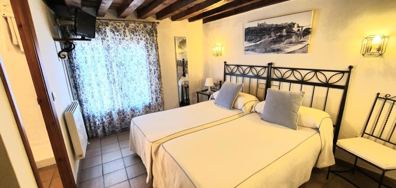 Hostal La Posada De Zocodover Toledo Bagian luar foto